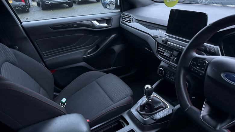 Ford Focus 1.0 EcoBoost 125 ST-Line Nav 5dr Petrol Hatchback